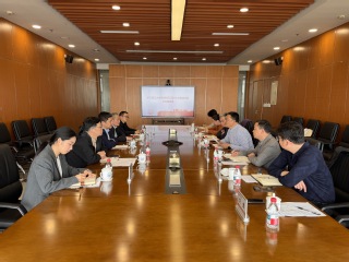 华东理工大学奉贤校区管委办一行...